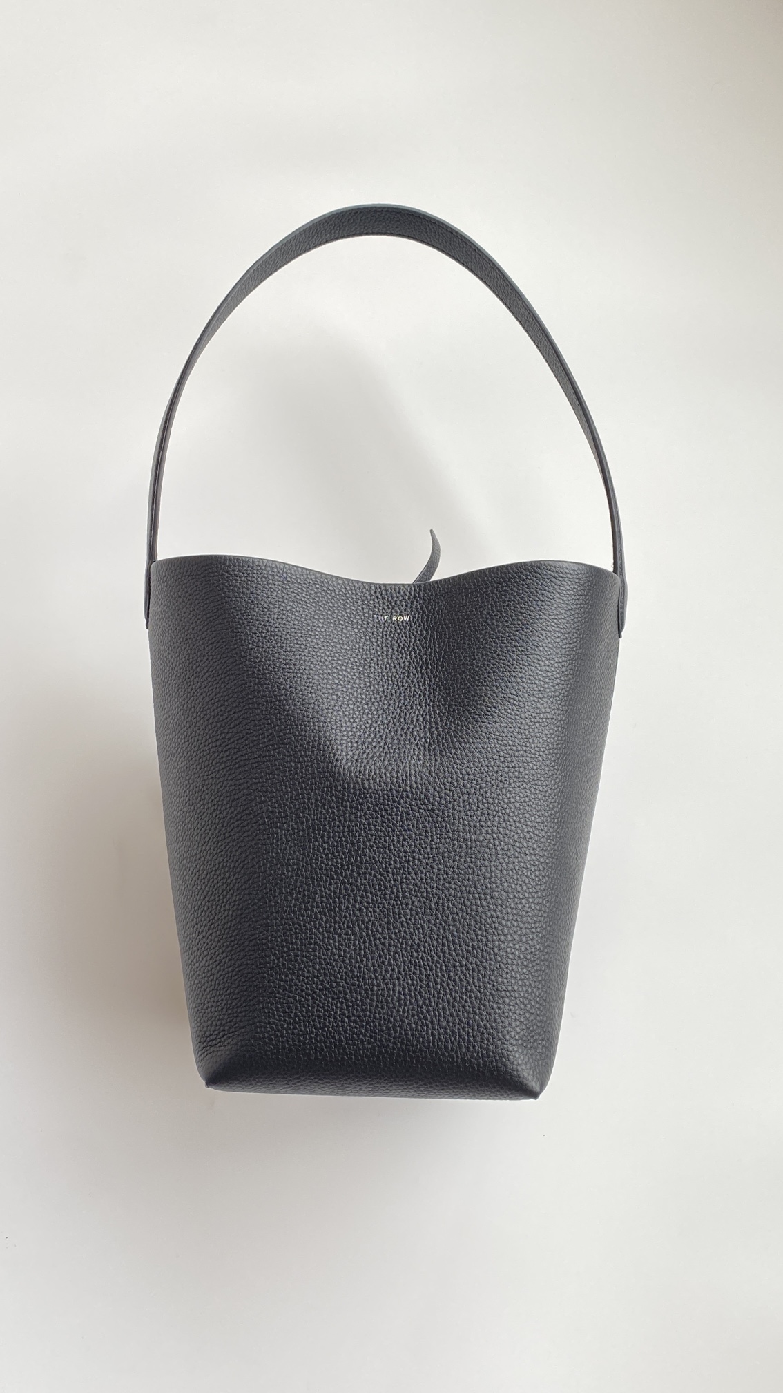 The_Row_Bucket-27_33_15C