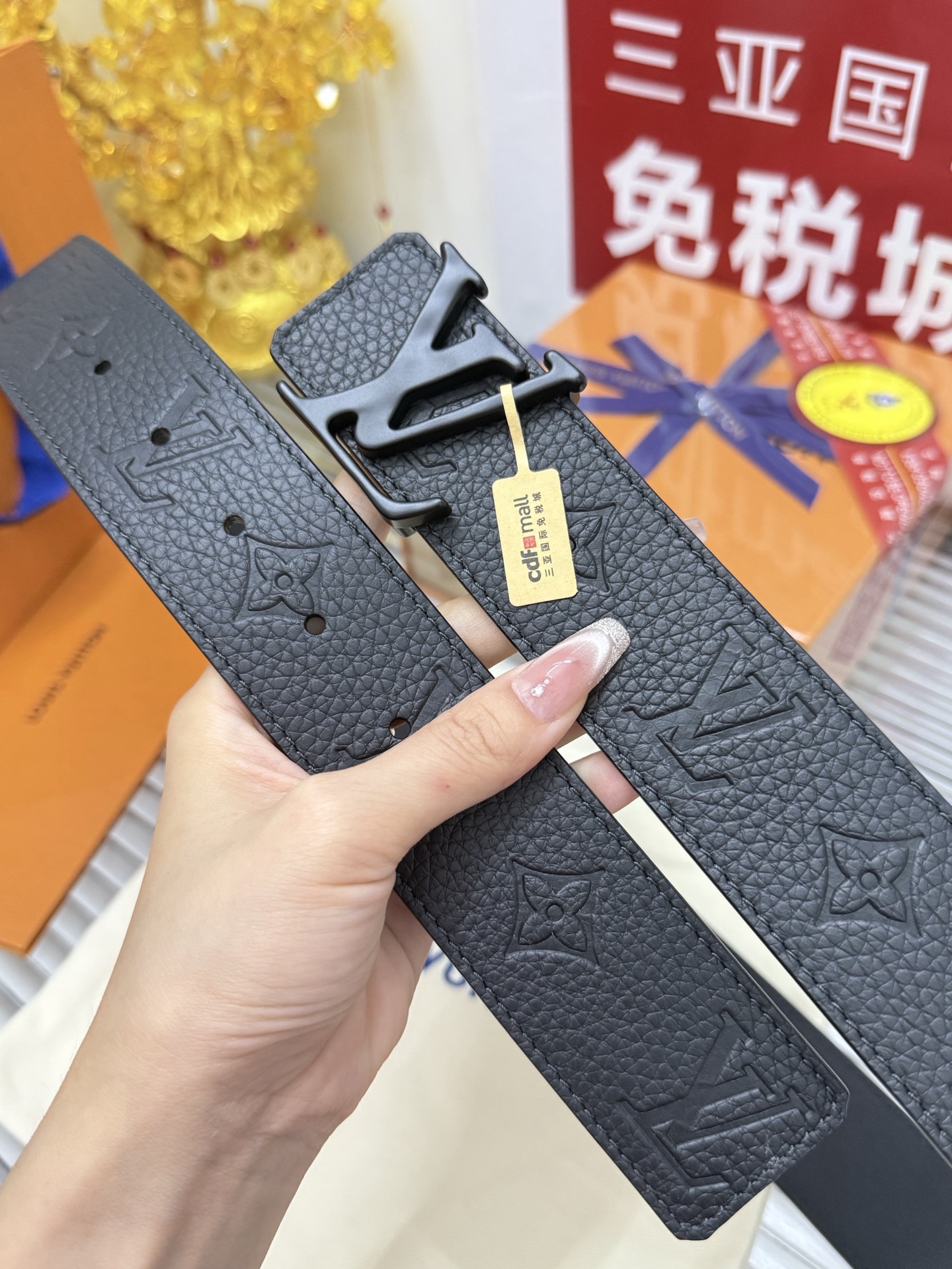 Reversible, calfskin