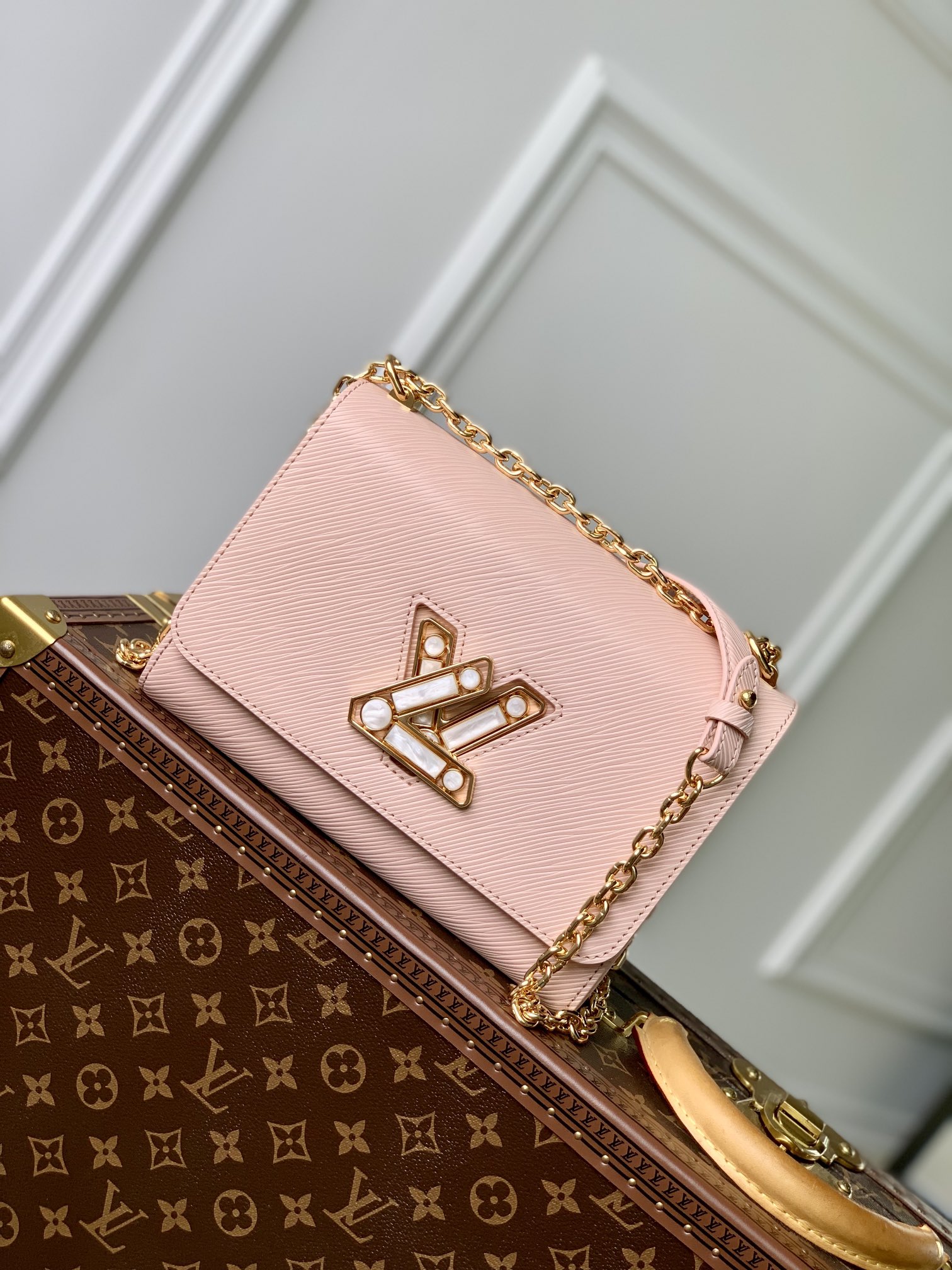 Louis_Vuitton_Twist_MM-2