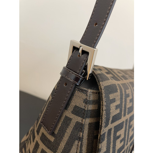 FendI_Large_Baguette_Bag