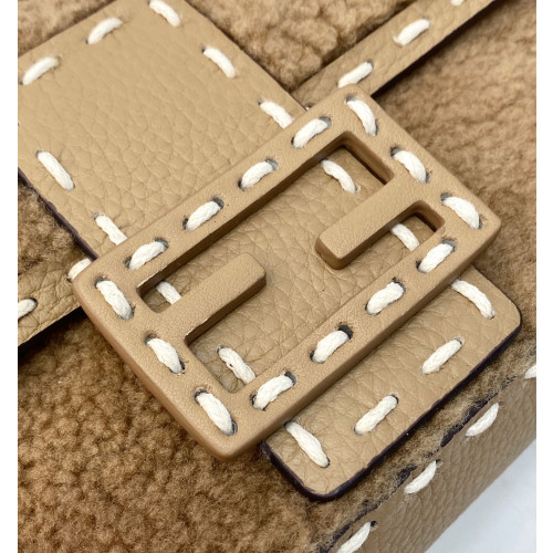 FendI_Medium_Baguette_Ba