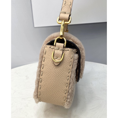 FendI_Medium_Baguette_Ba