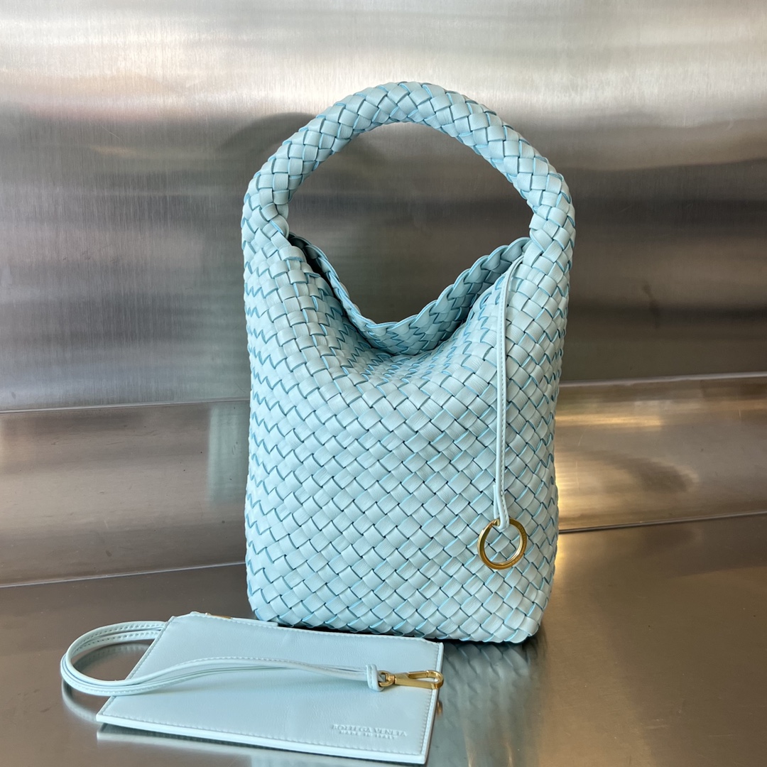 Bottega_Veneta_Cabat_Buc