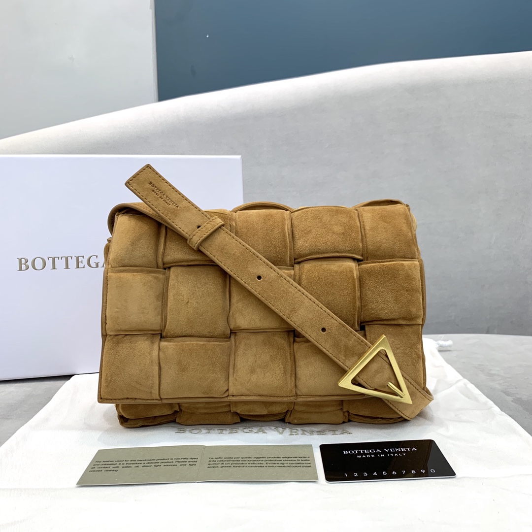 Bottega_Veneta_Padded_Ca