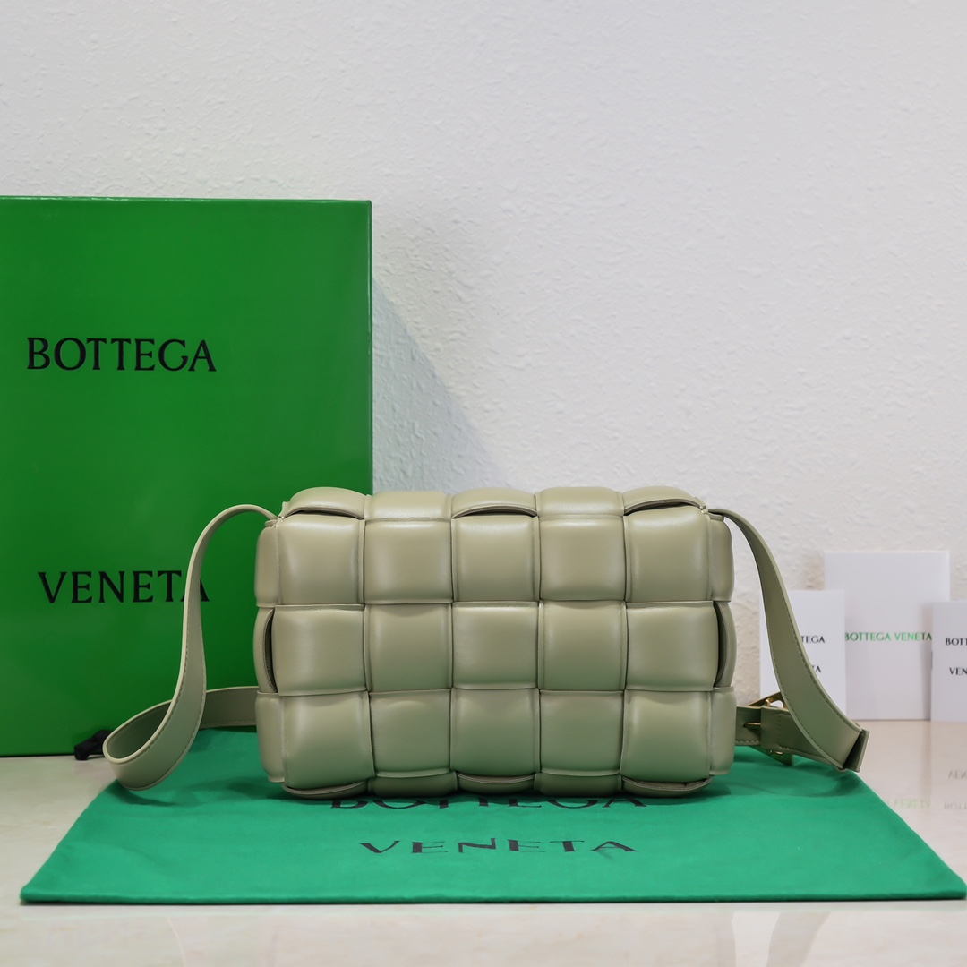 Bottega_Veneta_Padded_Ca
