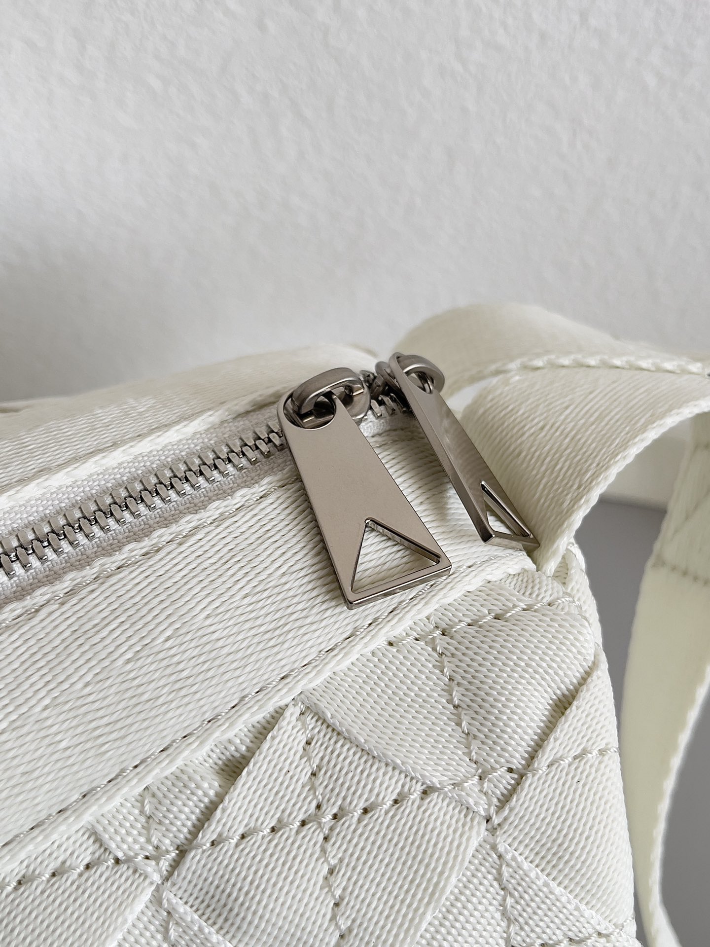 Bottega_Veneta_Webbing_C