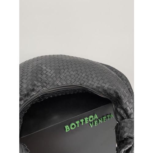 Bottega_Veneta_Jodie_Tot