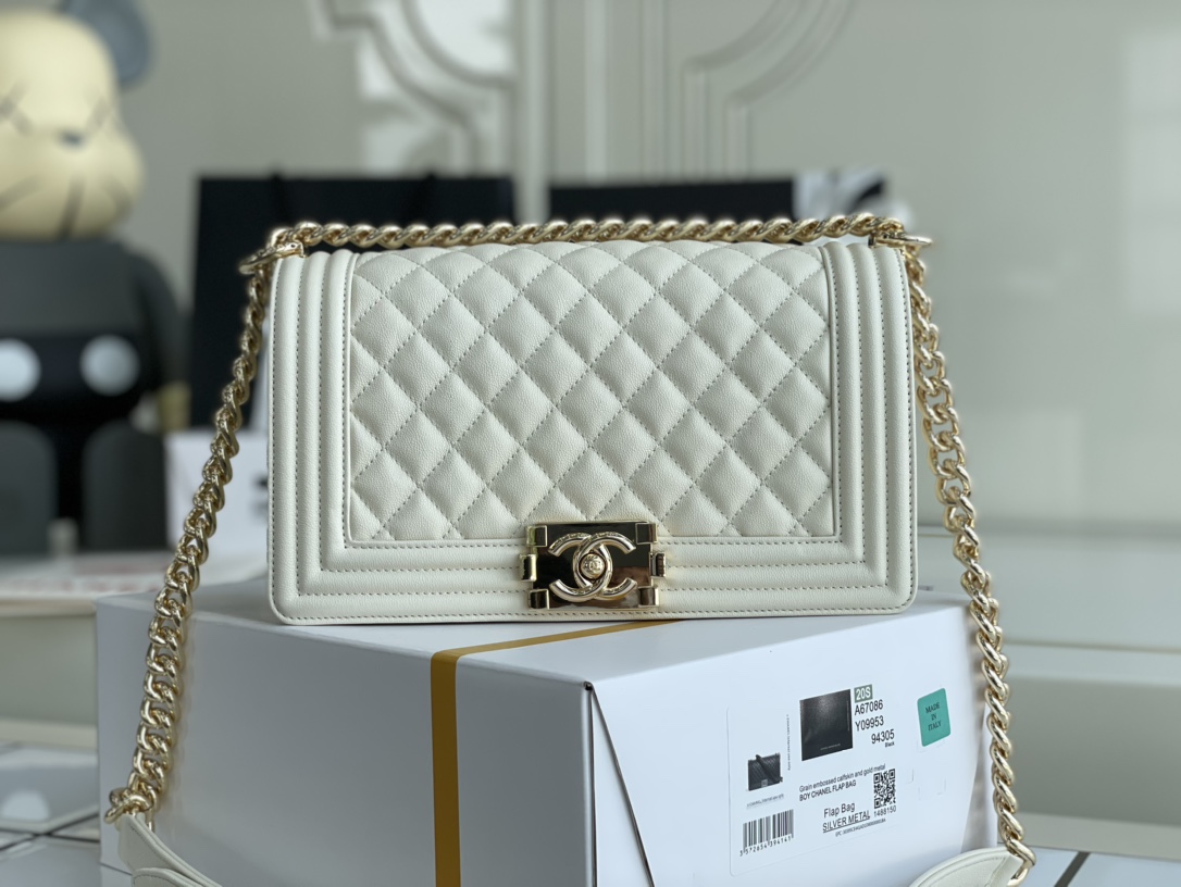 Ch@nel_Boy_Bag-Caviar-25