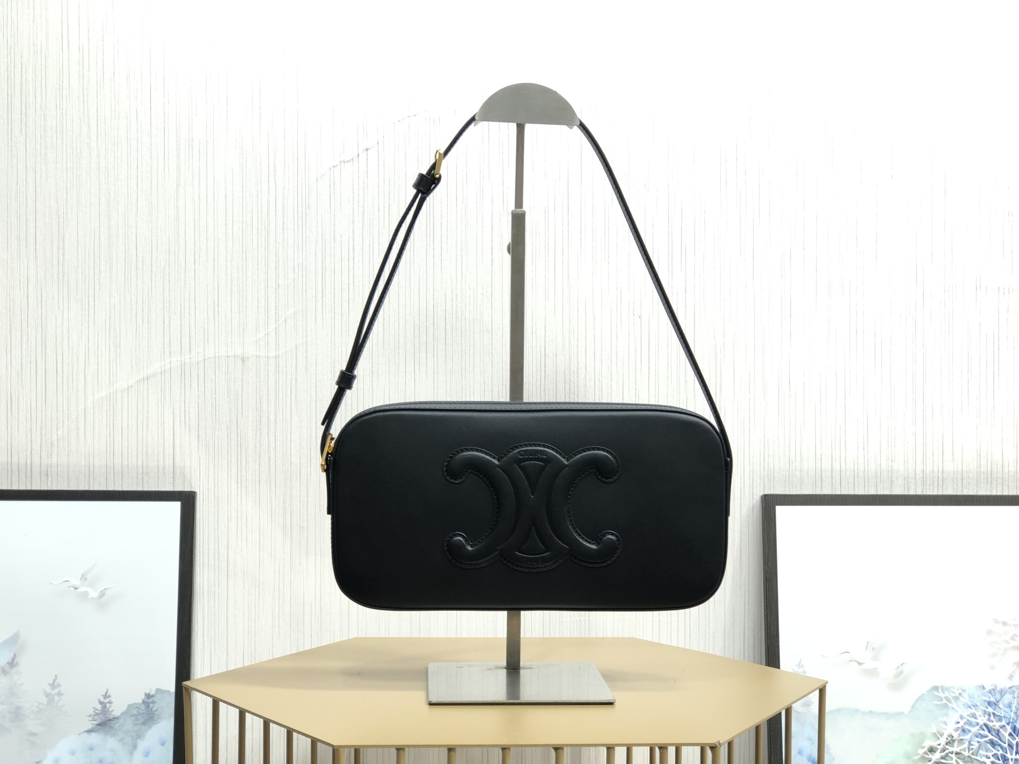 Celina_Vinatge_Camera_Ba