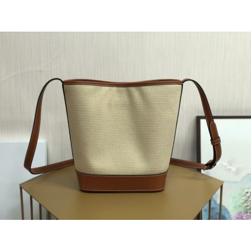 Celina_Cuir_Bucket-30×22