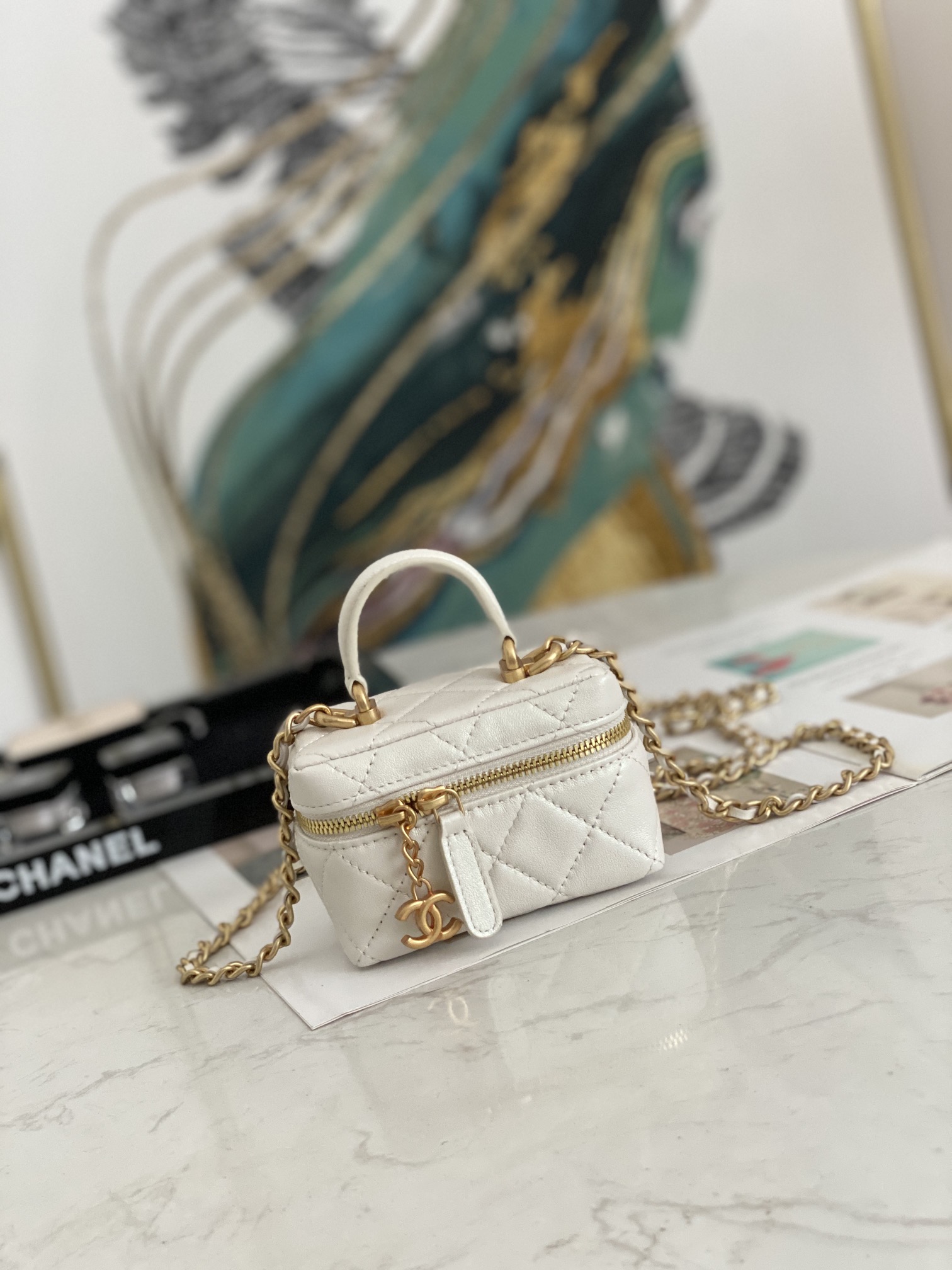 Ch@nel_Vanity_Bag-11.5x1