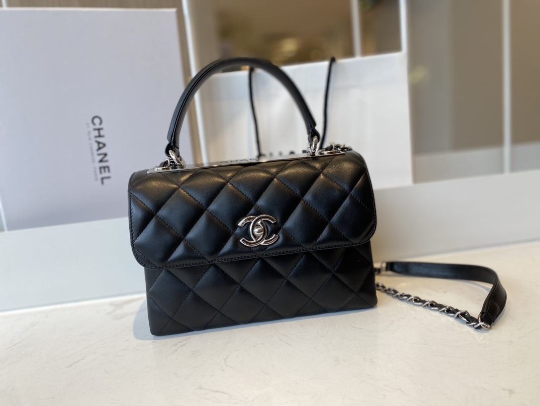 Ch@nel_Trendy_CC-Silver-