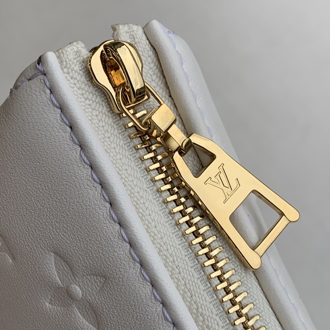 Louis_Vuitton_Coussin_Ha