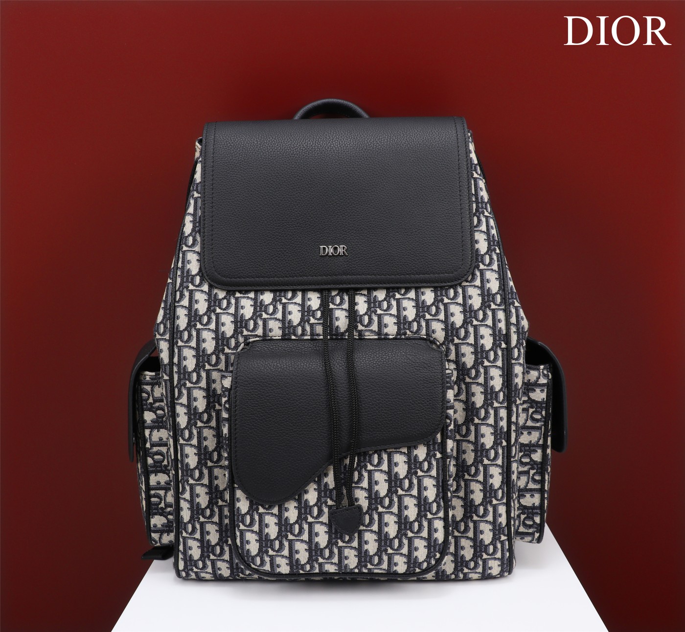 Diro_Backpack-26.5_x_41.