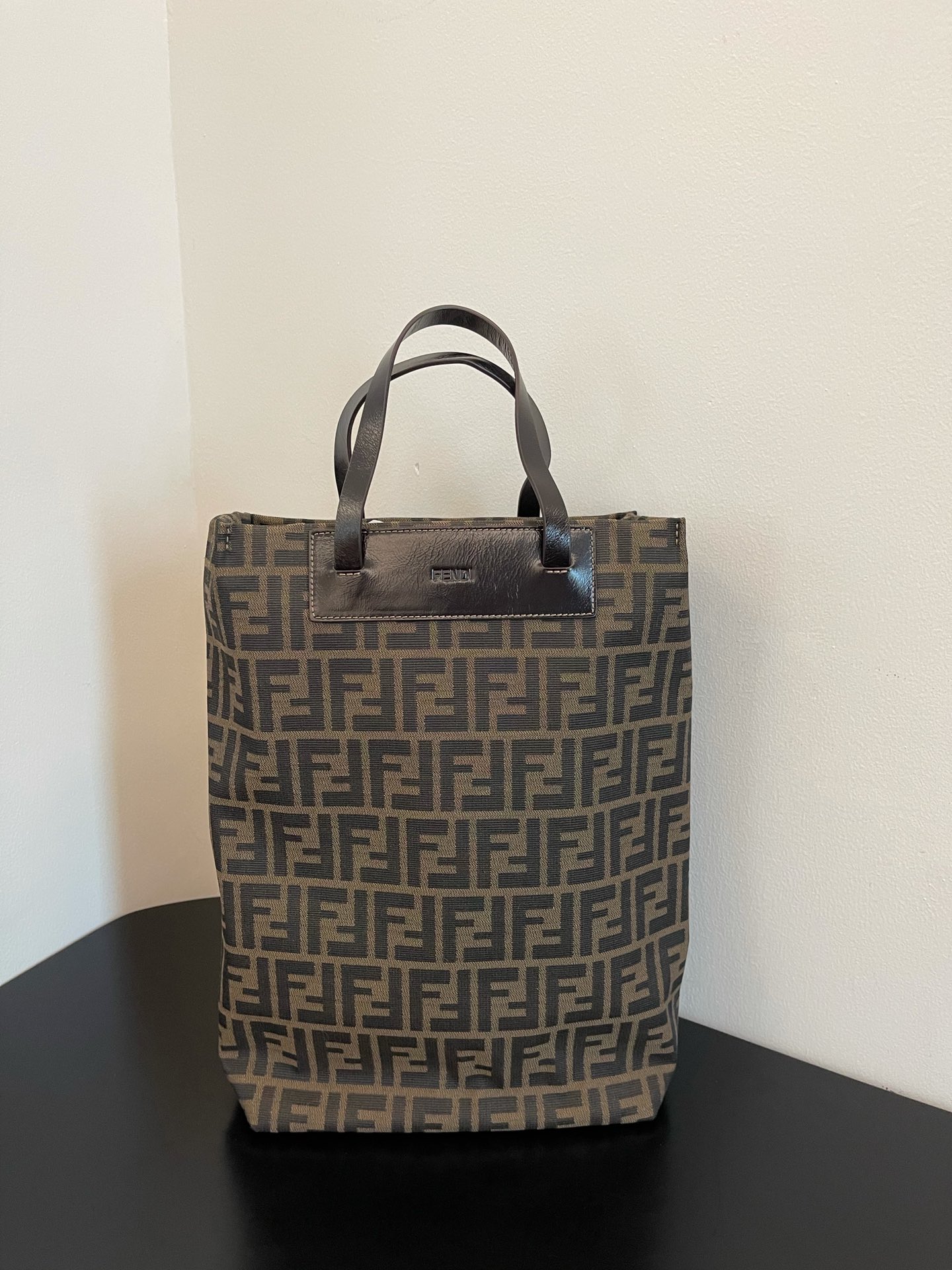 Fendi_Vintage_Tote-27x13