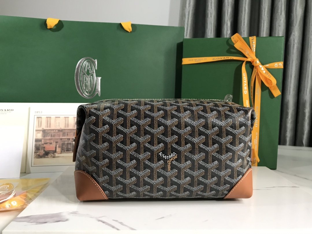 Goyard_Cosmetic_Bag-25x1