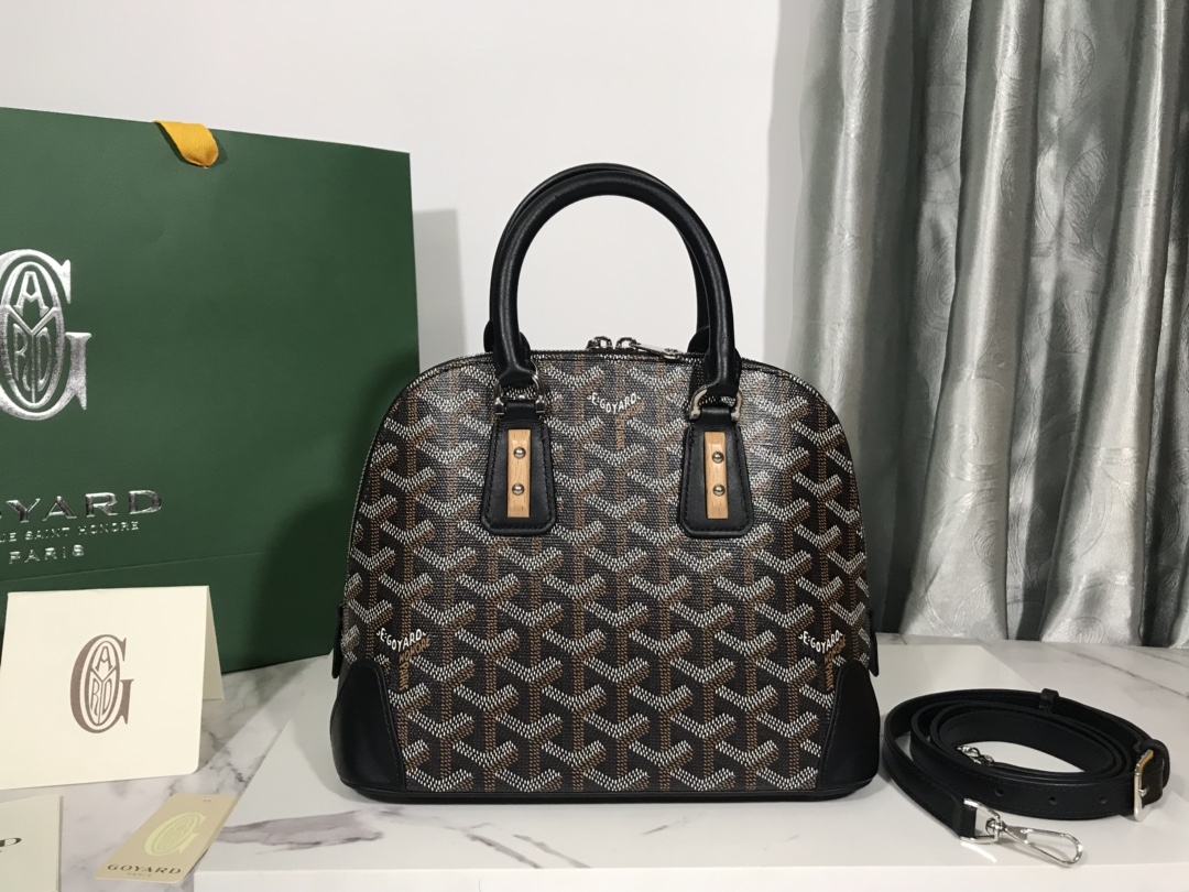 Goyard_Vendôme_-23_18.5_