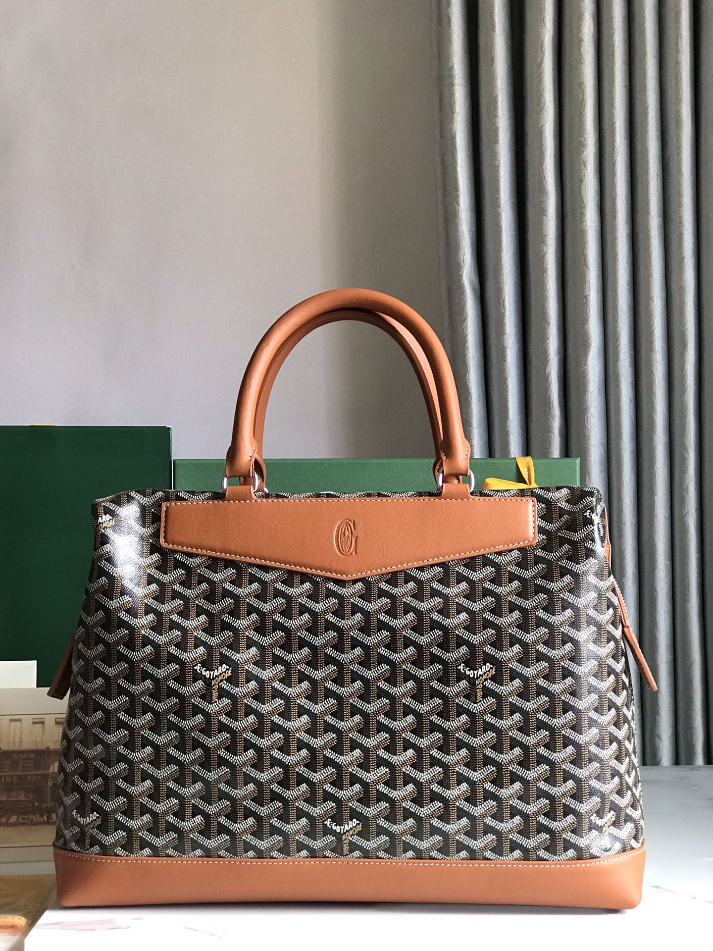 Goyard_Cisalpin_Messenge