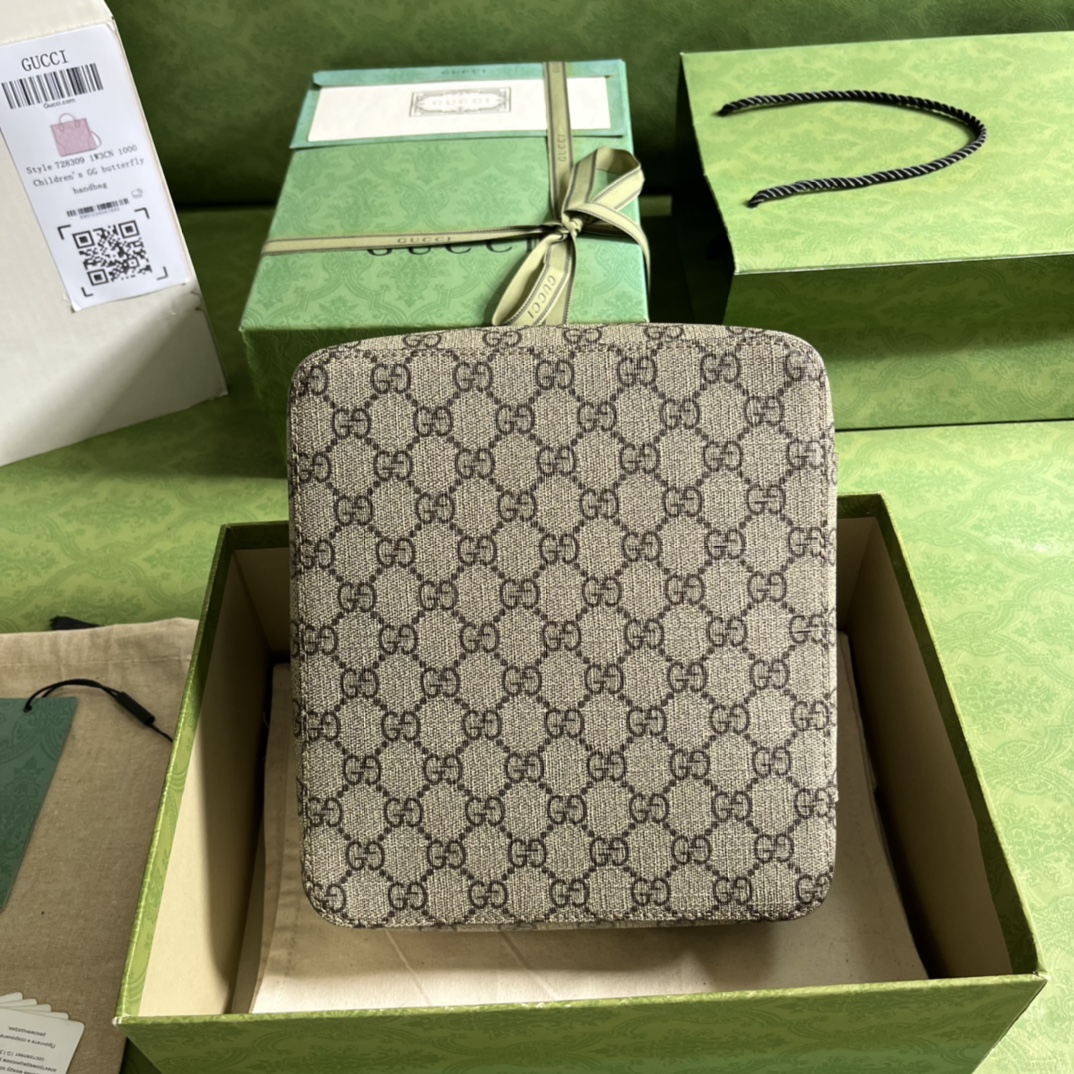 Gucci_Pouch-22_8_19.5CM
