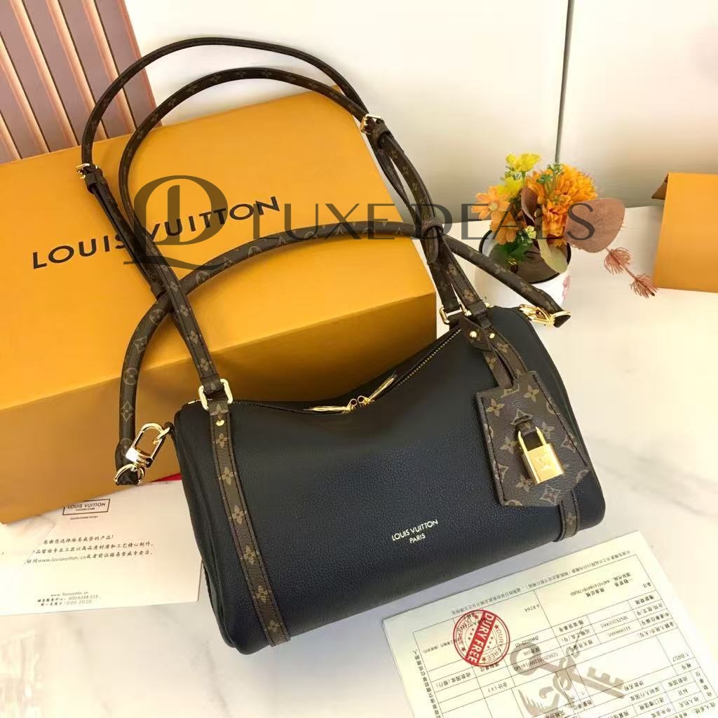 LOUIS_VUITTON_EXPRESS_PM