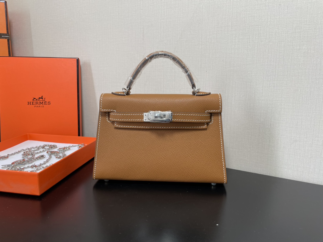 Hermes_Kelly-Gold_Silver