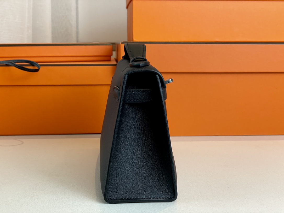 Hermes_Mini_Kelly_Pochet