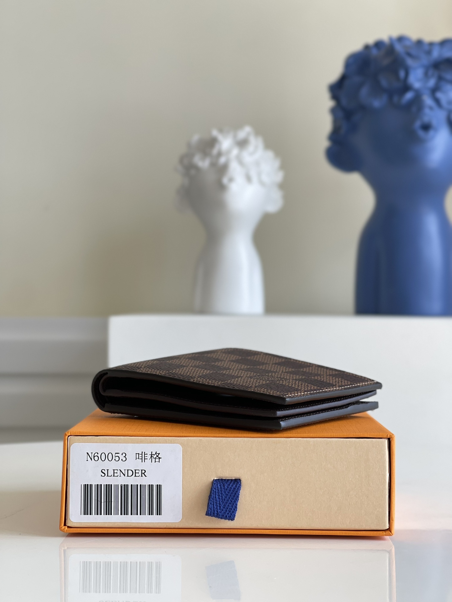 Louis_Vuitton_Amerigo_Wa