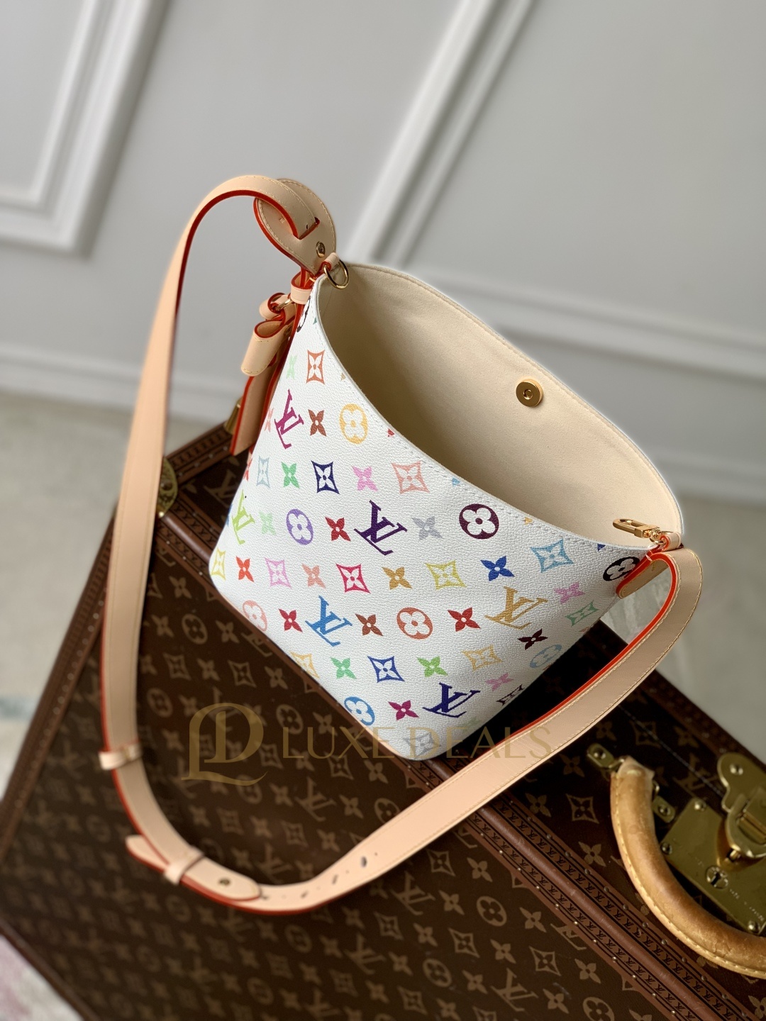 LV MURAKAMI 8