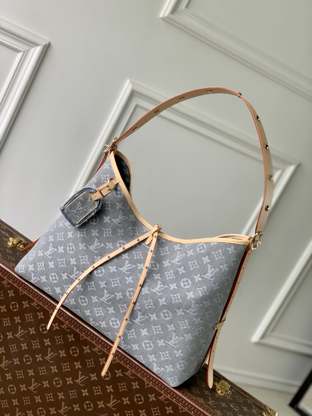 Louis_Vuitton_CarryAll_B