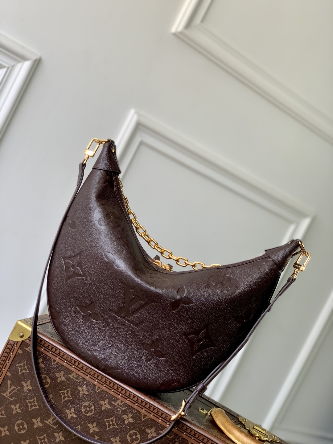 Louis_Vuitton_Loop_Hobo_