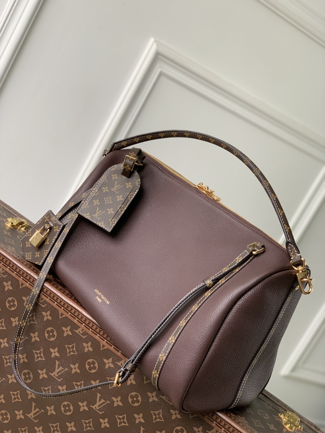 Louis_Vuitton_M13668_Top