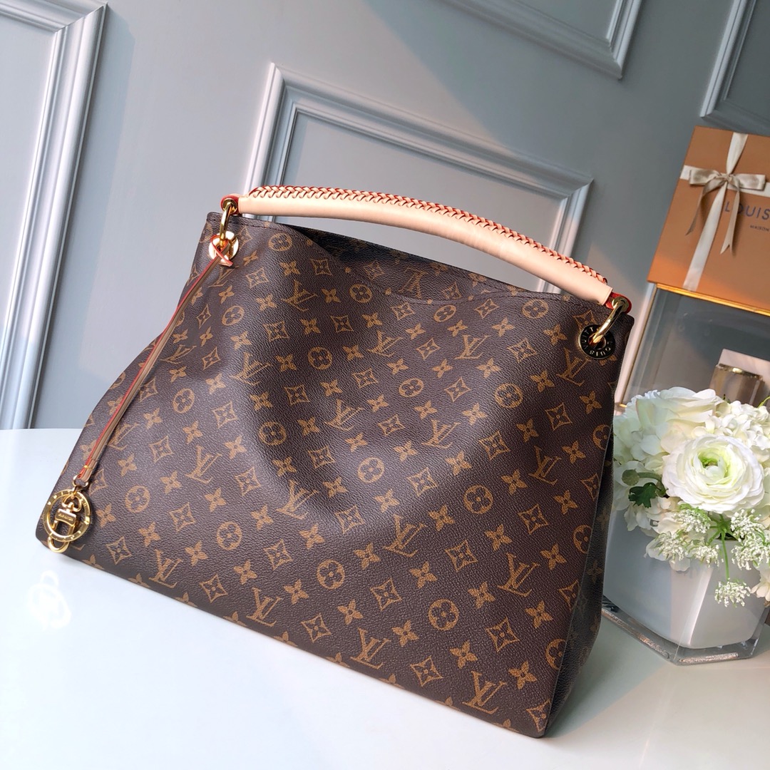 Louis_Vuitton_Artsy_Bag-