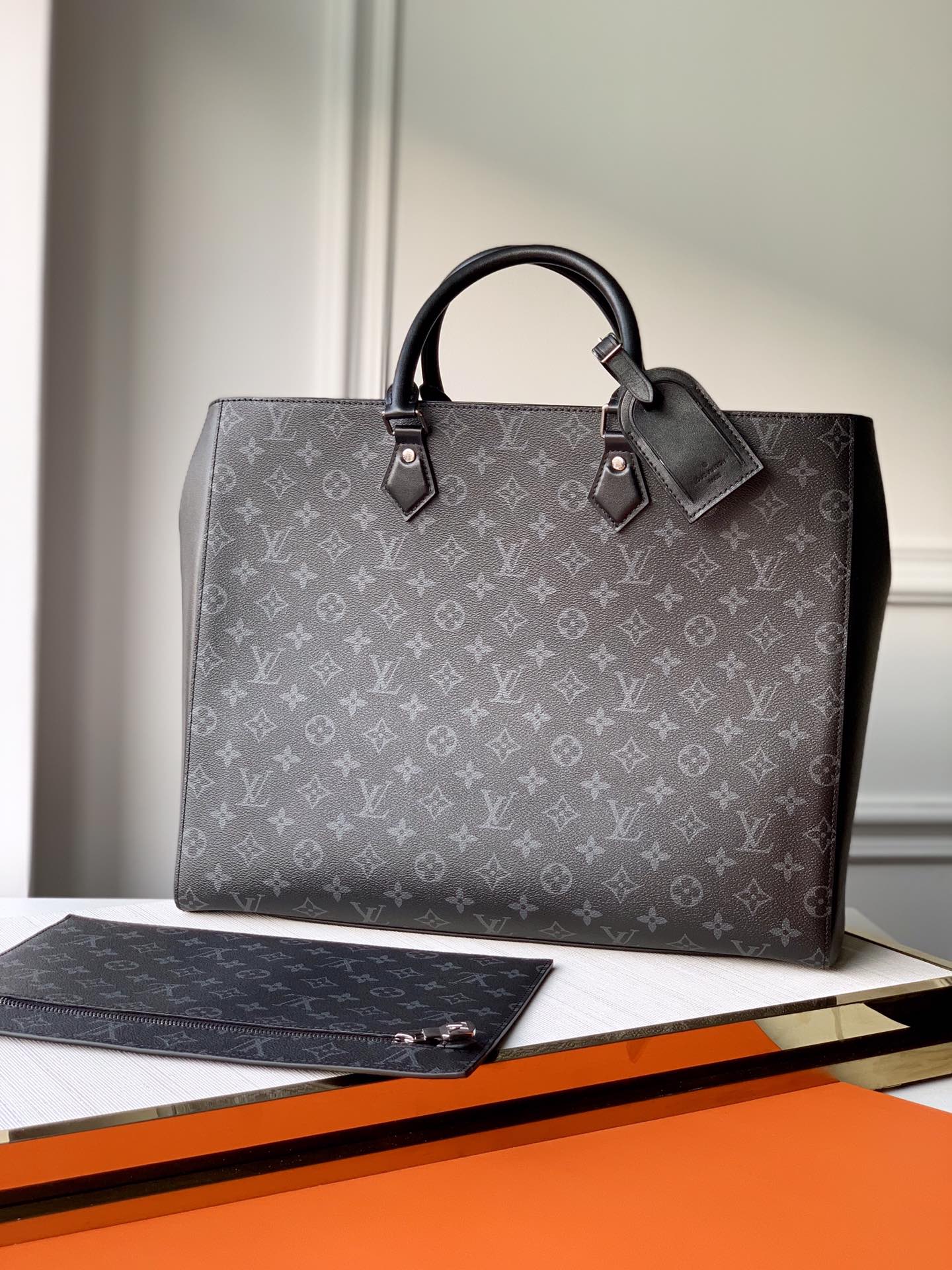 Louis_Vuitton_Sac_Plat_H