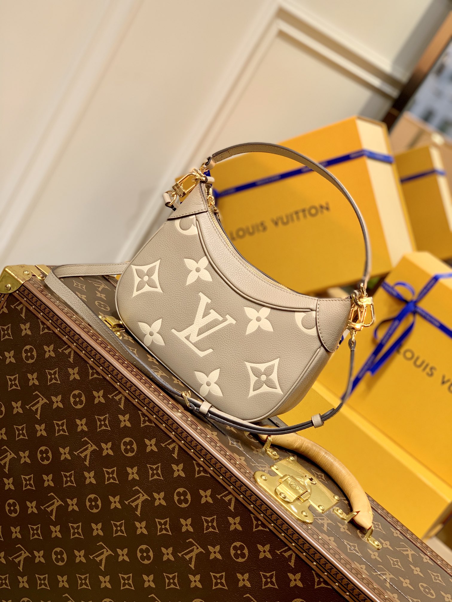 Louis_Vuitton_Bagatelle_
