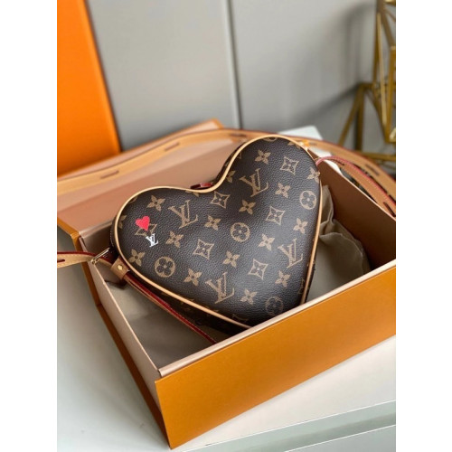 Louis_Vuitton_Game_On_Co