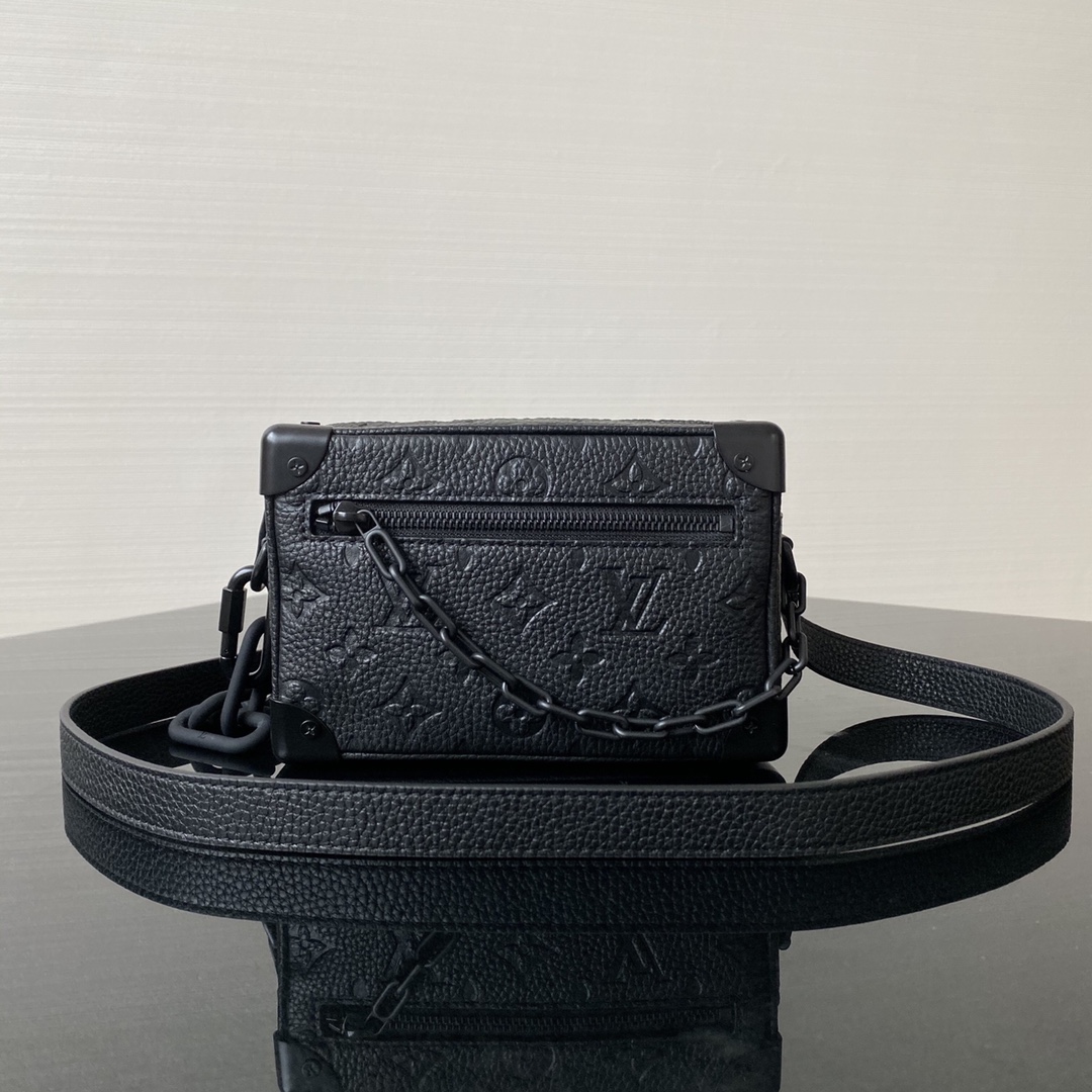 Louis_Vuitton_Mini_Soft_