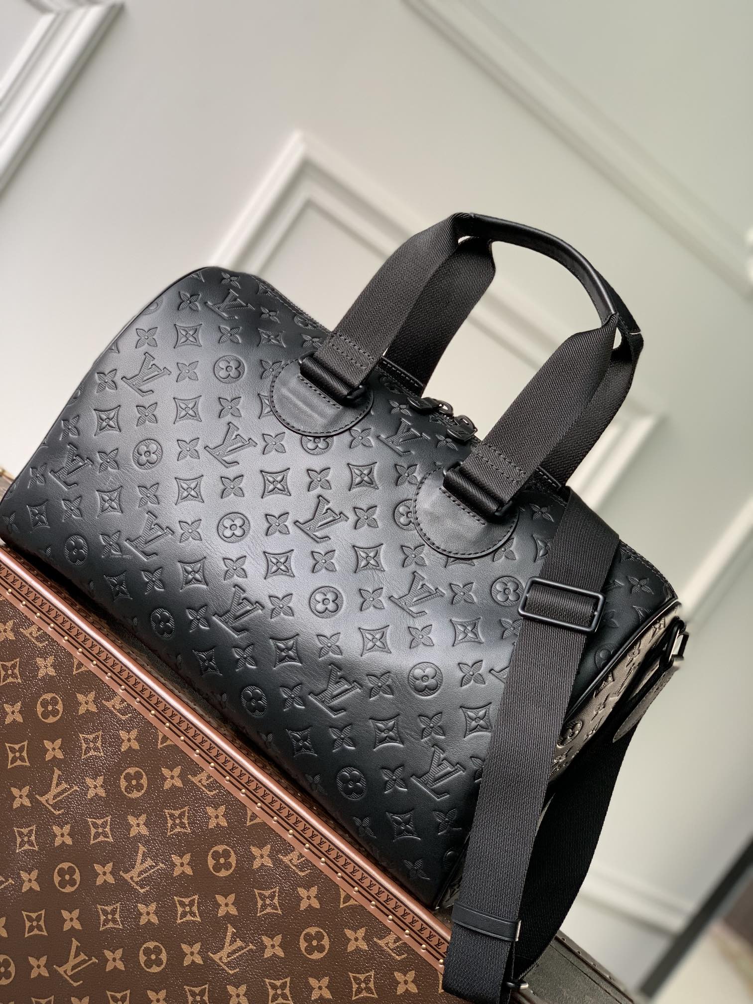 Louis_Vuitton_Speedy_Ban