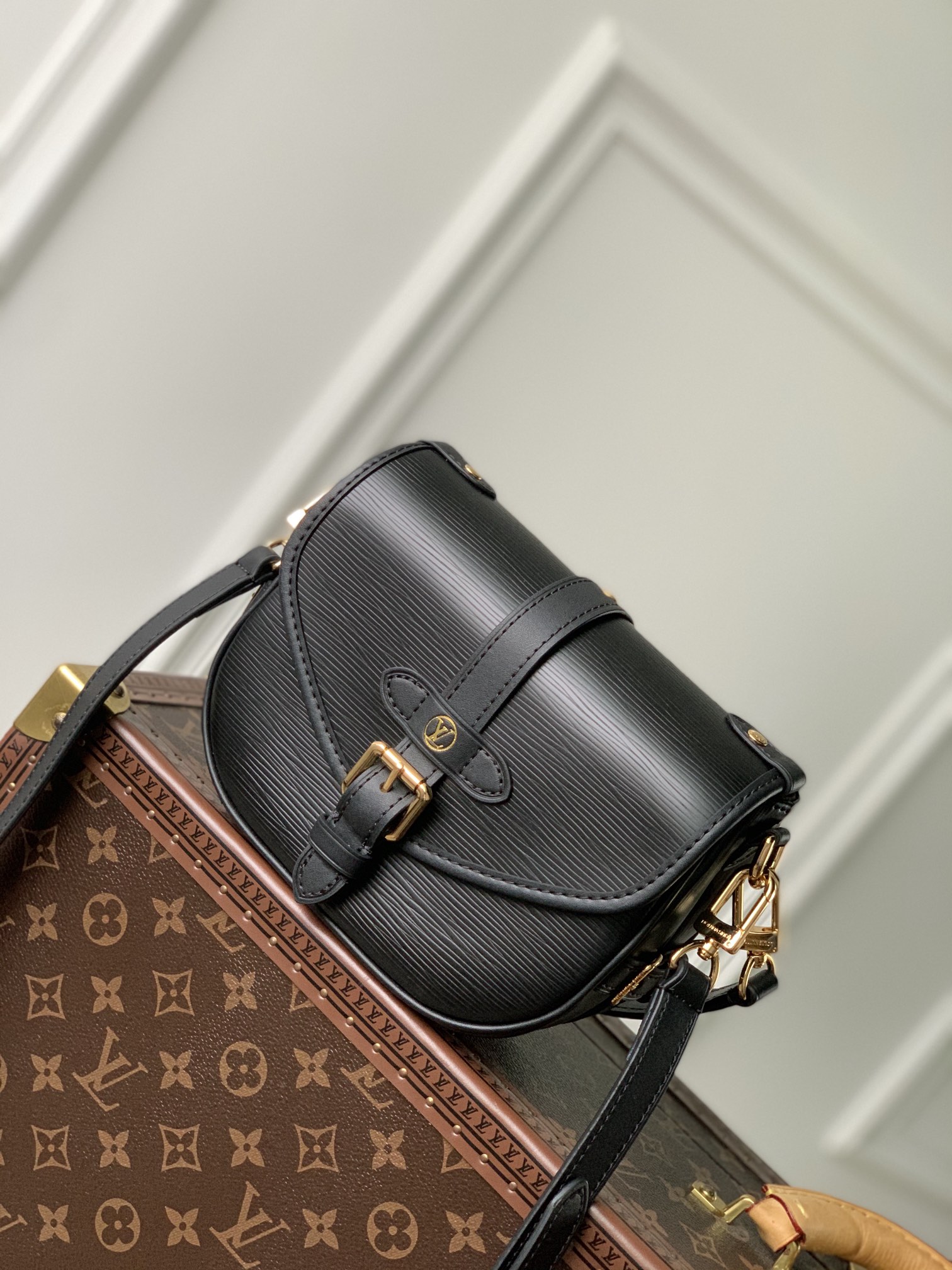 Louis_Vuitton_Saumur_BB-