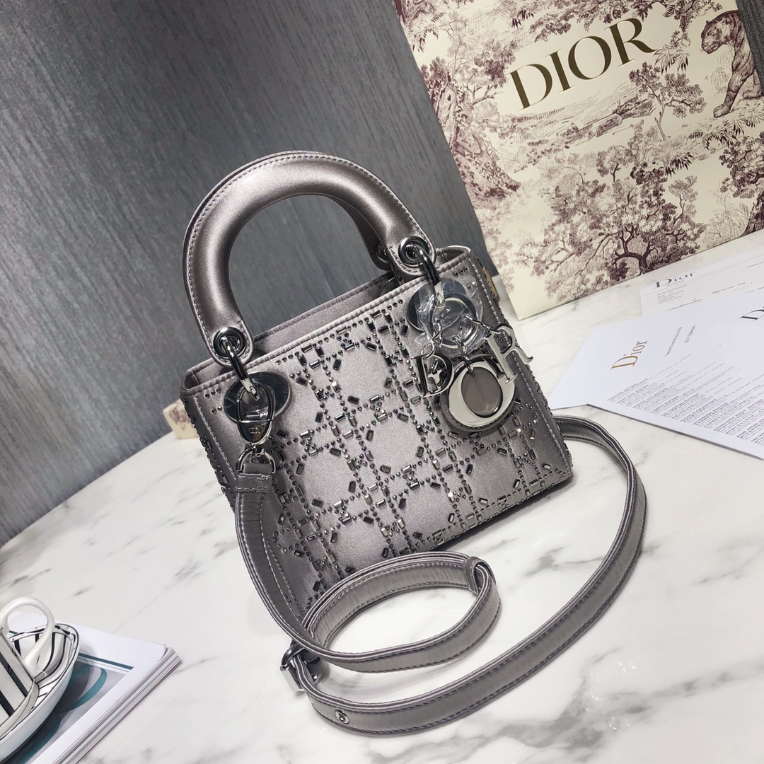 Lady_Diro_Mini-17_15_8CM