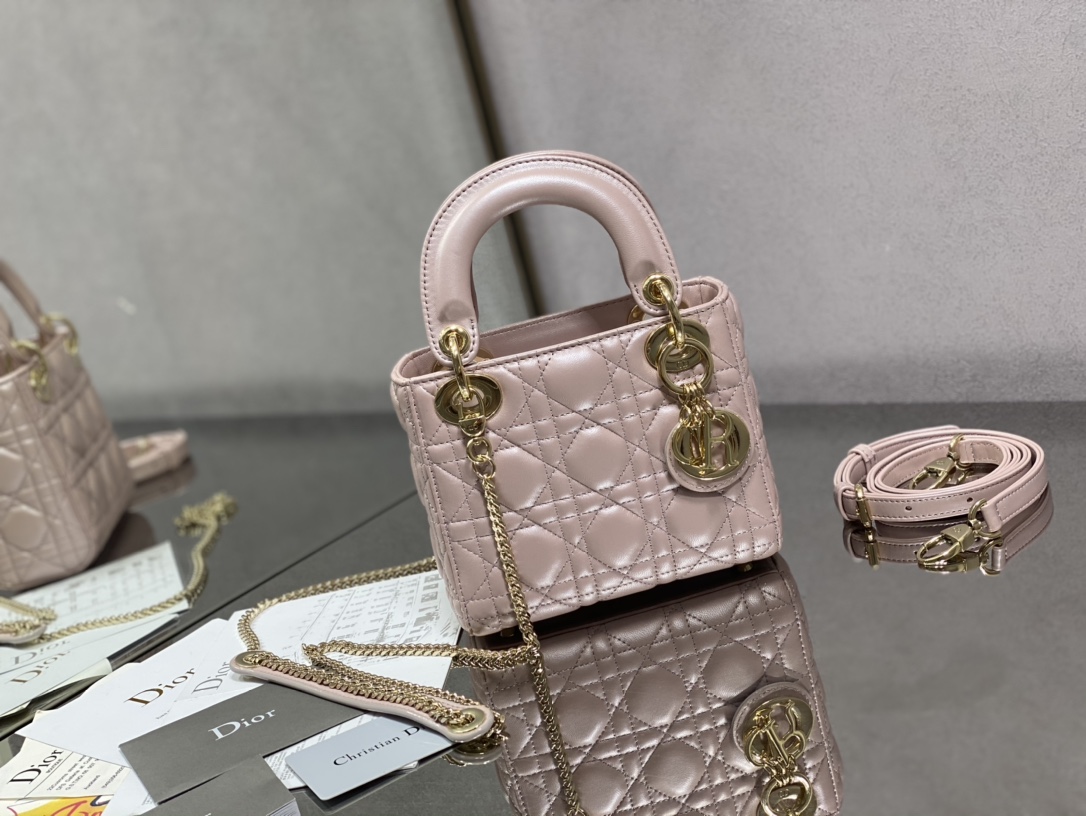 Lady_Diro_Mini-17_15_8CM