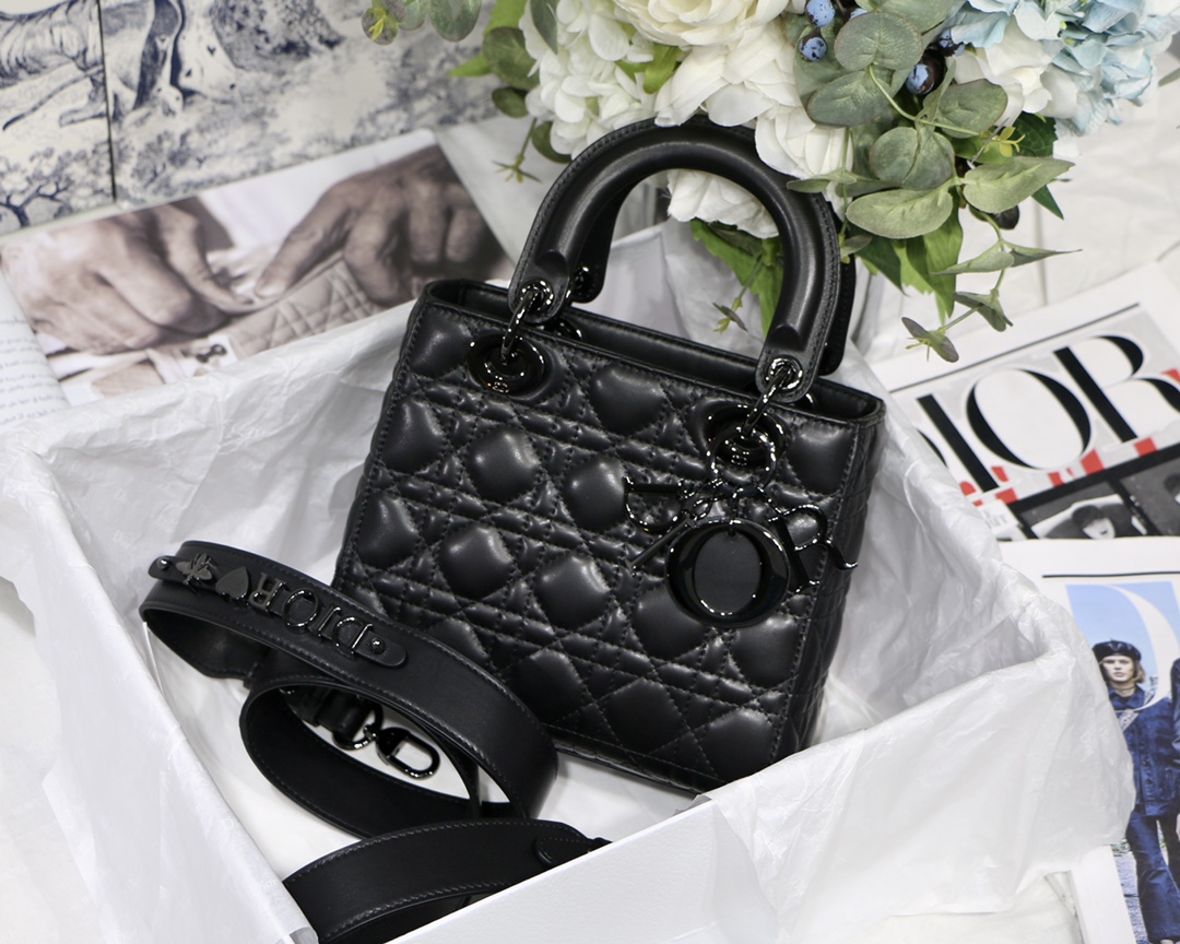 Lady_Diro_Bag-Black_Hard