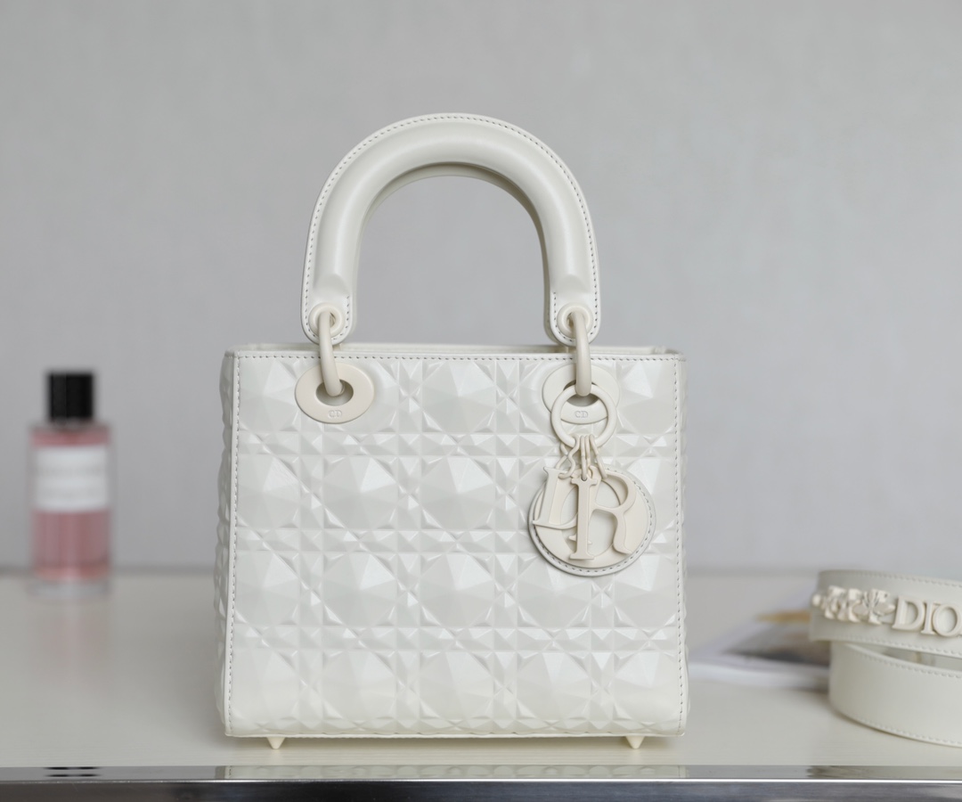 Diro_Lady_Bag-20_16.5_8C