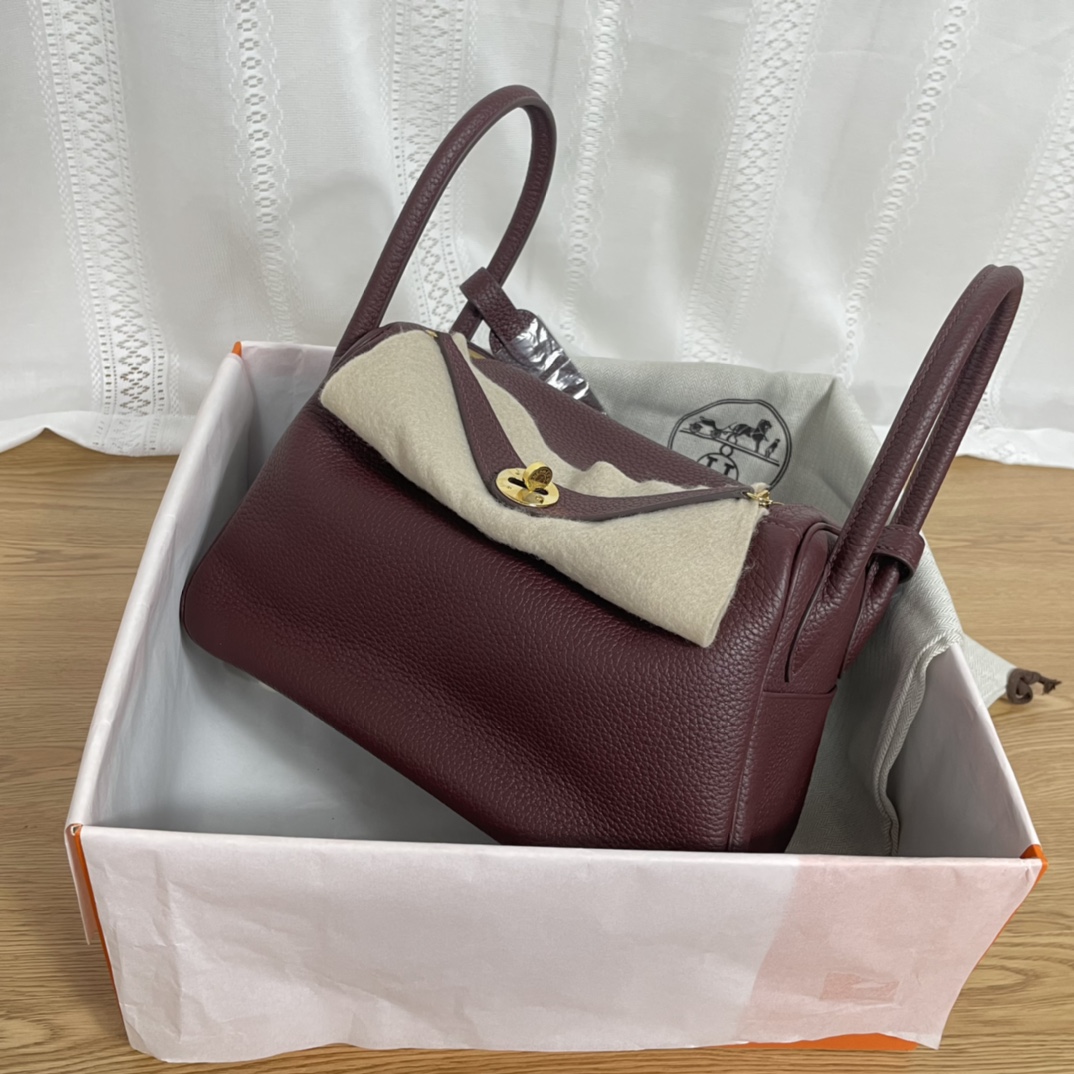Hermes_Lindy-TC_Leather-