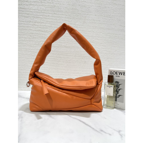 Lowee_Puzzle_Puffer_Hobo