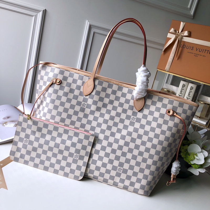 Louis_Vuitton_Neverfull_