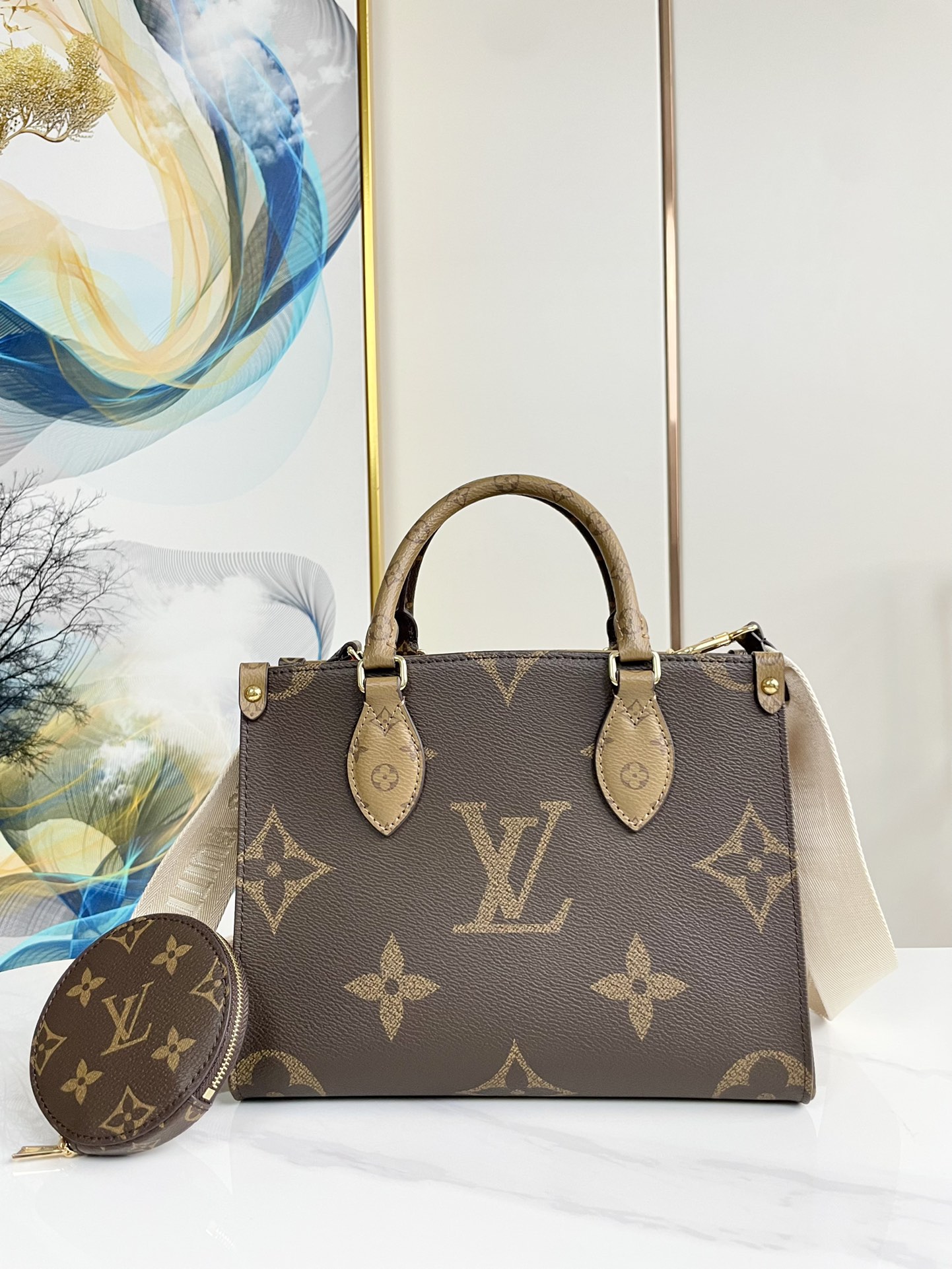 Louis_Vuitton_Onthego_Ha