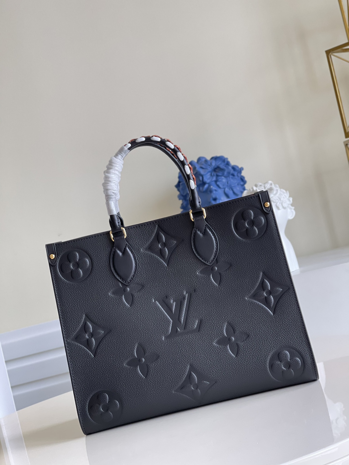 Louis_Vuitton_Onthego_Ha