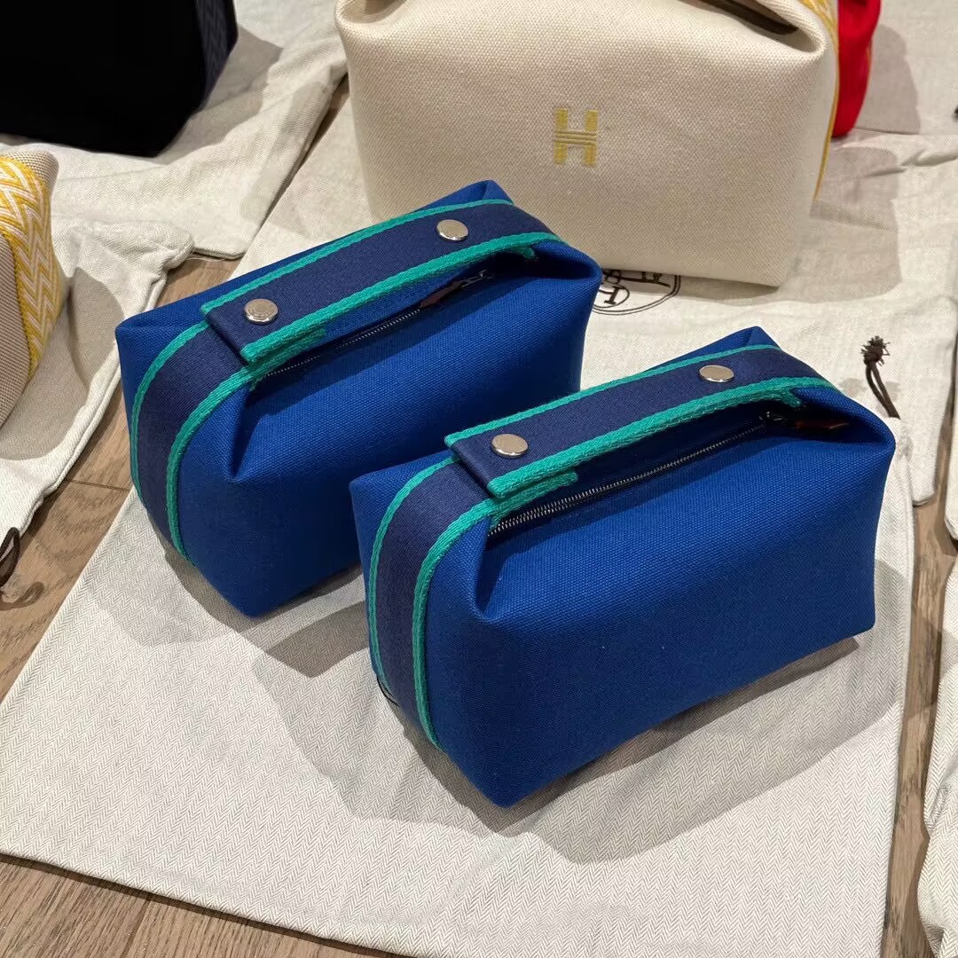 Hermes_Cosmetic_Bag-21_1