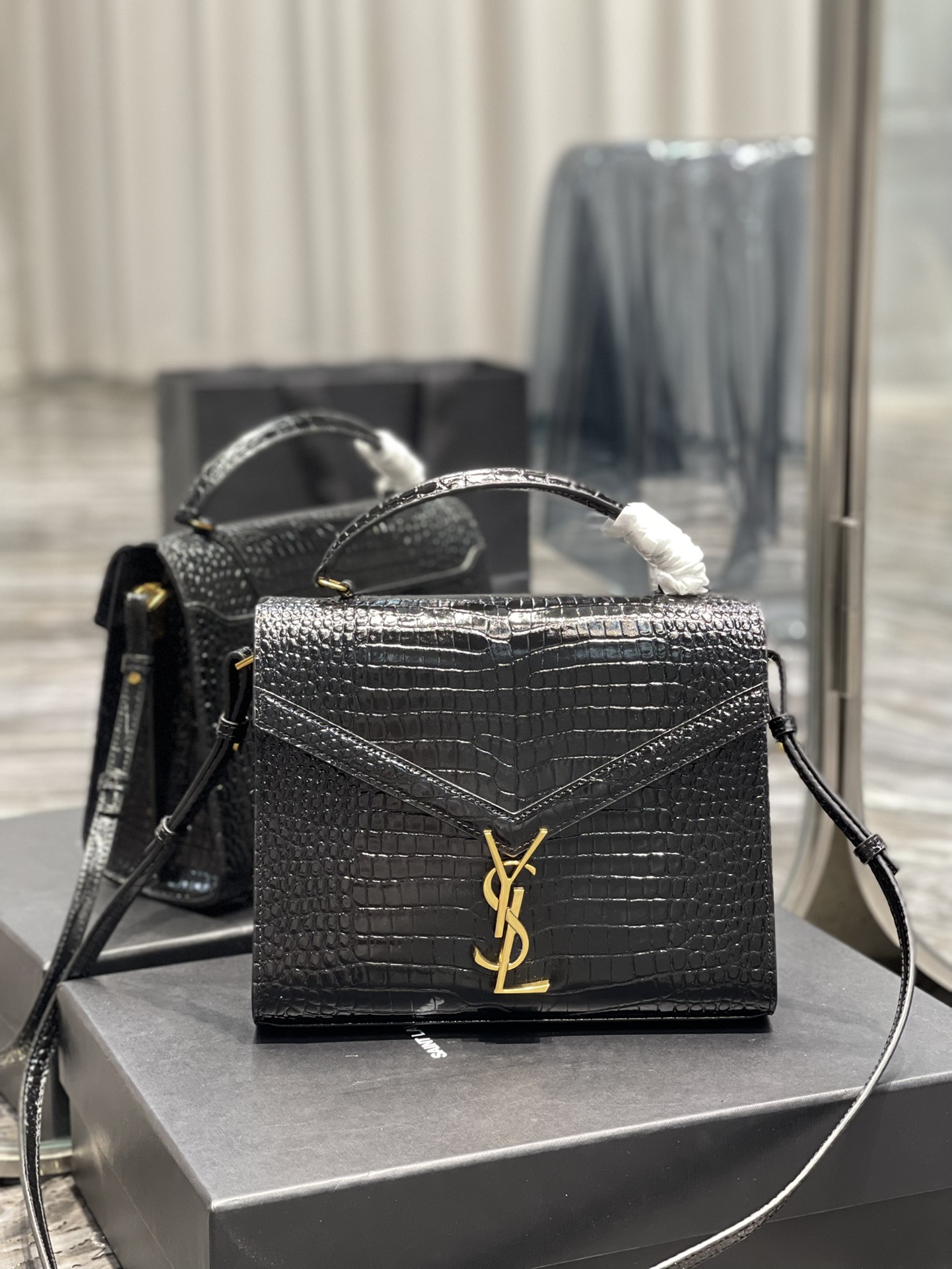 YSL_Cassandra_Bag-24.5×2
