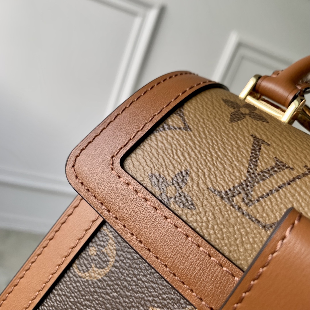 Louis_Vuitton_Dauphine_C